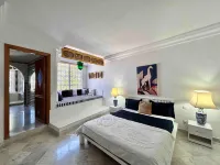 CLIFF 2 – Live Above the Sea, Between Sky & Mediterranean - Mountain view
