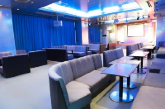 โรงแรมนิว โอรุริ