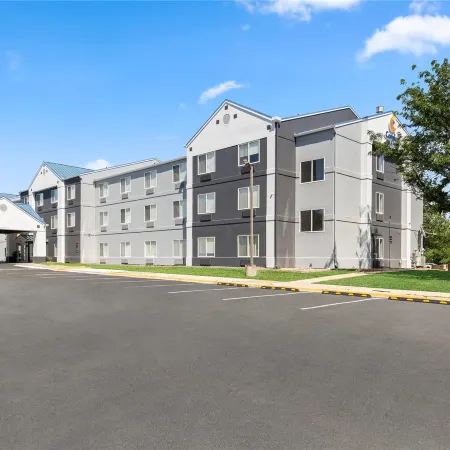 Comfort Inn & Suites Olathe - Kansas City