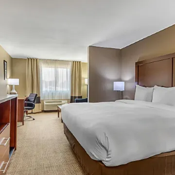 Comfort Inn & Suites