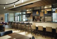Hilton Garden Inn Merced - bar