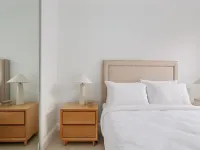Stylish 1-Bed Apartment Near Manly Beach