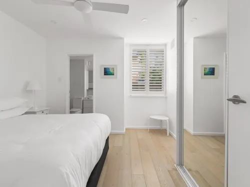 Chic 1-Bed Apartment by Balmoral Beach