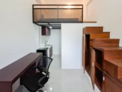 Urbanview TeBeYe Syariah UNS Solo Hotels in Jebres