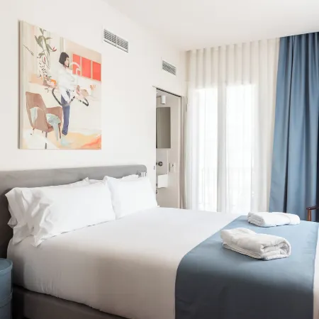 La Casa Del Sol Hotel Gracia, Sonder Отели рядом с достопримечательностью «Площадь Пласа-дель-Соль»