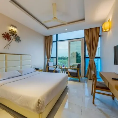 Sapphire Premium Hotel & Suite