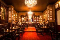 Boutique Hotel de Doelen