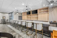 Sonesta Select Hotels Statesville - bar