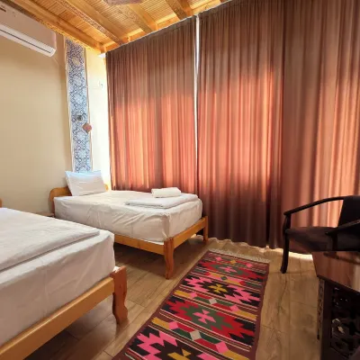 Ulli Oy Boutique Hotel & Terrace Hotels near Pakhlavan Makhmud Mausoleum