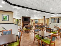 クオリティ イン & スイーツ フローレンス シビック センター フローレンスのホテル