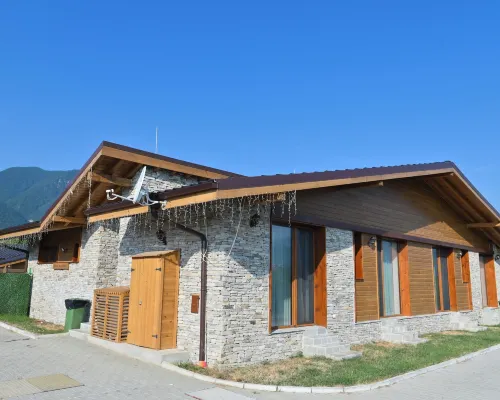 Villa Raphael w Sauna Near Pirin Golf Resort Hotels in Razlog