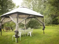 The Fireflies & Waterfalls Are Calling! Book Your Vermont Summer Getaway Now! Hotéis em Cavendish