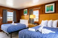Sea Horse Inn and Cottages - balcony