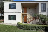 Prime Montecito Beach Location