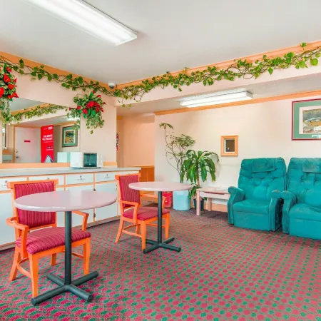 OYO Hotel Durham West Hills