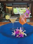 Etu Moana Boutique Beach Villas - Adults Only - bar