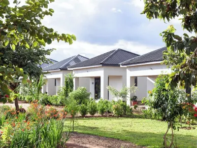 Chalo villa's and farm Hotéis em 