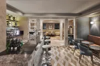 柏林米特泰坦尼克凱富酒店 - 酒吧