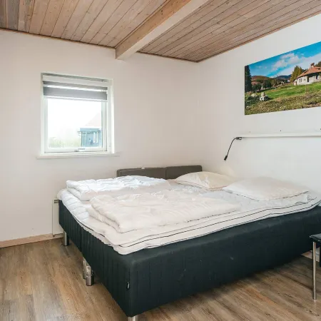 8 person holiday home in Juelsminde-By Traum