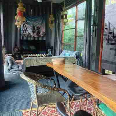 Private Room Crystal Jungle House- King Bed-Private Bathroom - Roof Top Others