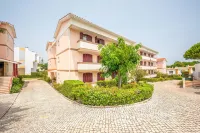 GuestReady - Coastal Bliss in Praia de Troia - Beach