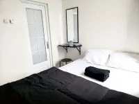 Araya Guest House