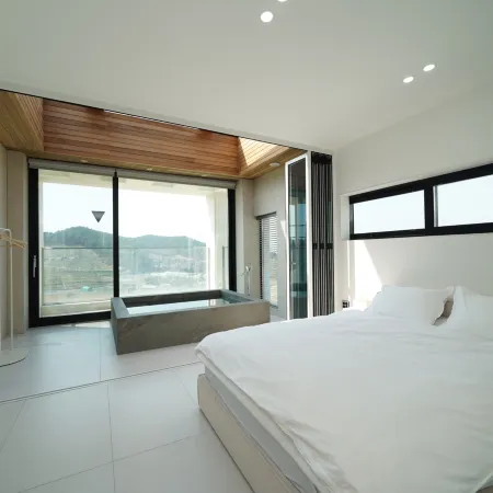 Chungju Yedang Stay Hoam