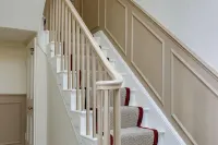 Luxury Georgian Townhouse / Sleeps 10 / Parking - 3 Yıldız