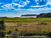 Coastal House - 3 Bedroom Holiday Home - Penally - 2-Star