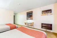 Motel 6 Indianapolis, IN