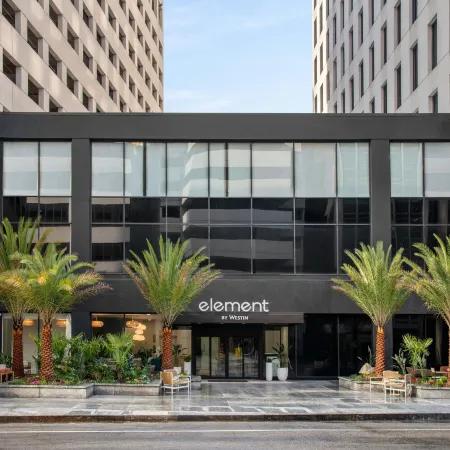 Element New Orleans Downtown Отели рядом с достопримечательностью «Сити-Парк»