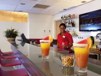 Ibis Malabo - С баром