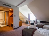 Ramada by Wyndham Dresden Hotels near Lockwitztal Bridge