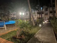 Lovely Apartment in Flic en Flac, Close to the Beach and All Amenities. - 4-Star