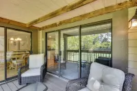 Sunroom & Deck! Golf Retreat in Keowee Key - balcony