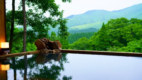 Tobise Onsen Tenga Sanso - Mountain view
