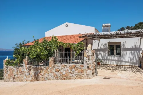 House with Private Place to Swim, Solitary View - 4-Star
