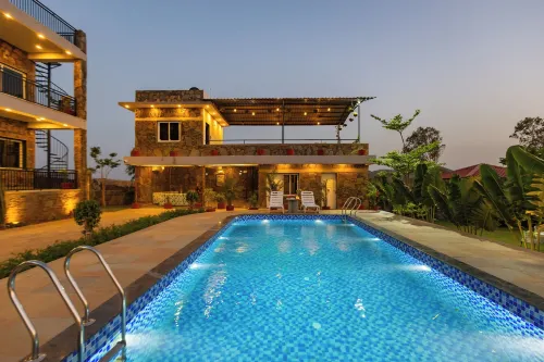 Alaya Stays The monolith 4 BHK Villa -  case vacanza in affitto