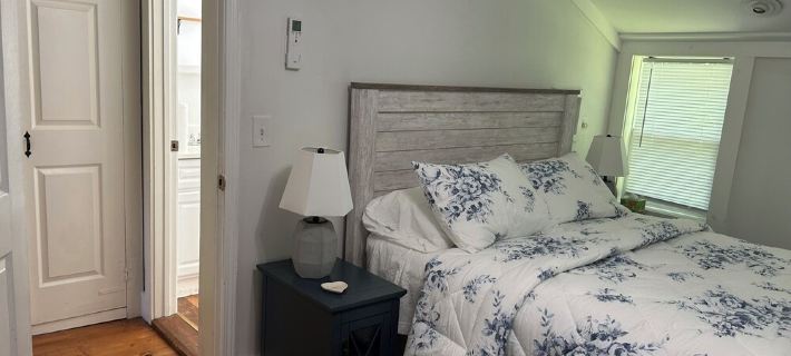 Quintessential Cottage Near Beaches and Newport Center. Hotéis em Middletown
