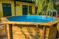 Cristal Apartments - piscine