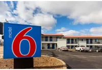 Motel 6 顯示低，亞利桑那