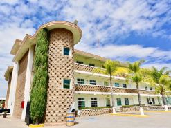 Hotel Splash Inn