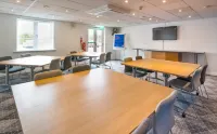 Holiday Inn Express MANCHESTER - EAST by IHG - バー