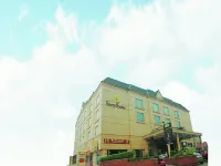 Savoy Suites Noida Hotels near Mayur Vihar Phase 1