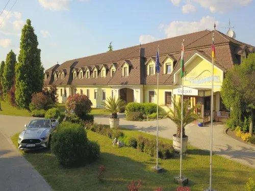 Hétkúti Wellness Hotel - spa