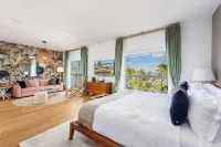 The Savoy Hotel & Beach Club - parking