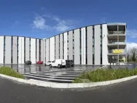 Das Schlafwerk Köln-Messe Hotels near Westhoven