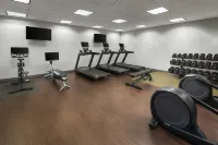 DoubleTree by Hilton Leominster - Gym