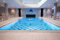 Hotel de Ville - Pools