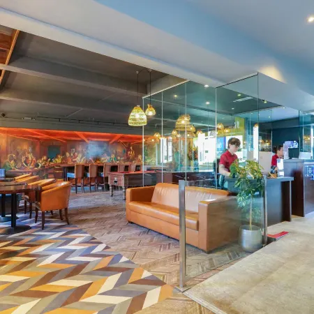 Kinlay Hostel Eyre Square